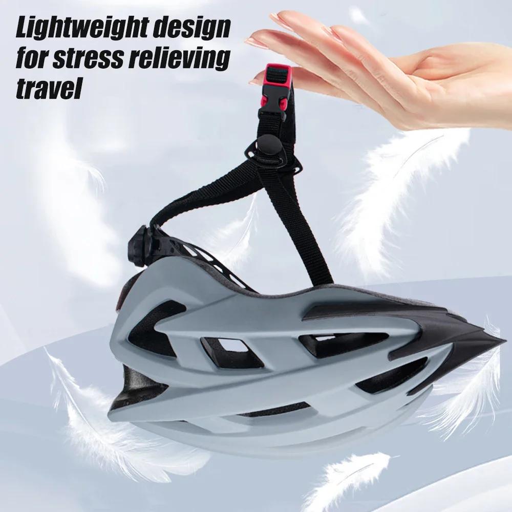 Casque de vélo pour hommes et femmes adultes avec sangle latérale et mentonnière réglables sécurité et style protection cycliste occasionnels