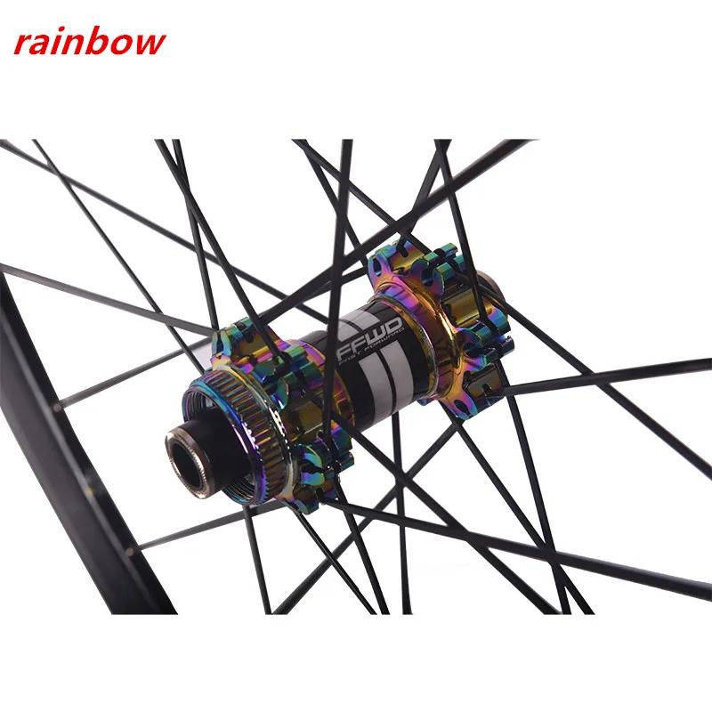 Roue vélo route 700C jante alliage 30/40/50mm frein disque V brake axe traversant moyeu central