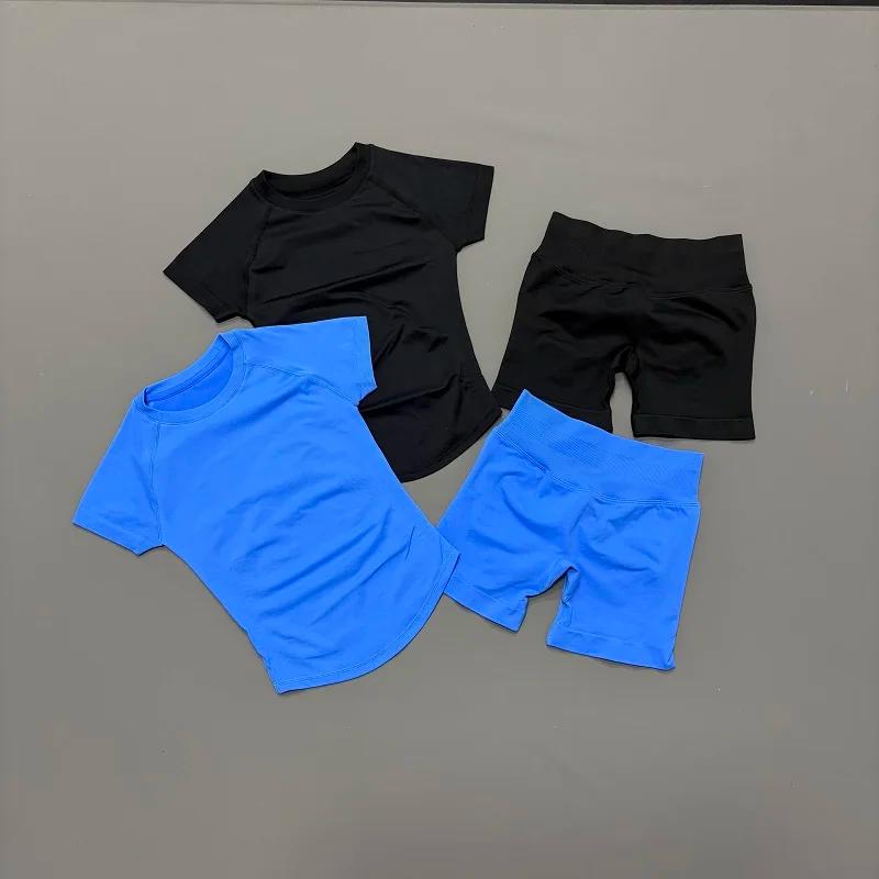 Ensemble de sport 2 pièces pour femme : Haut de yoga sans couture à manches courtes et short