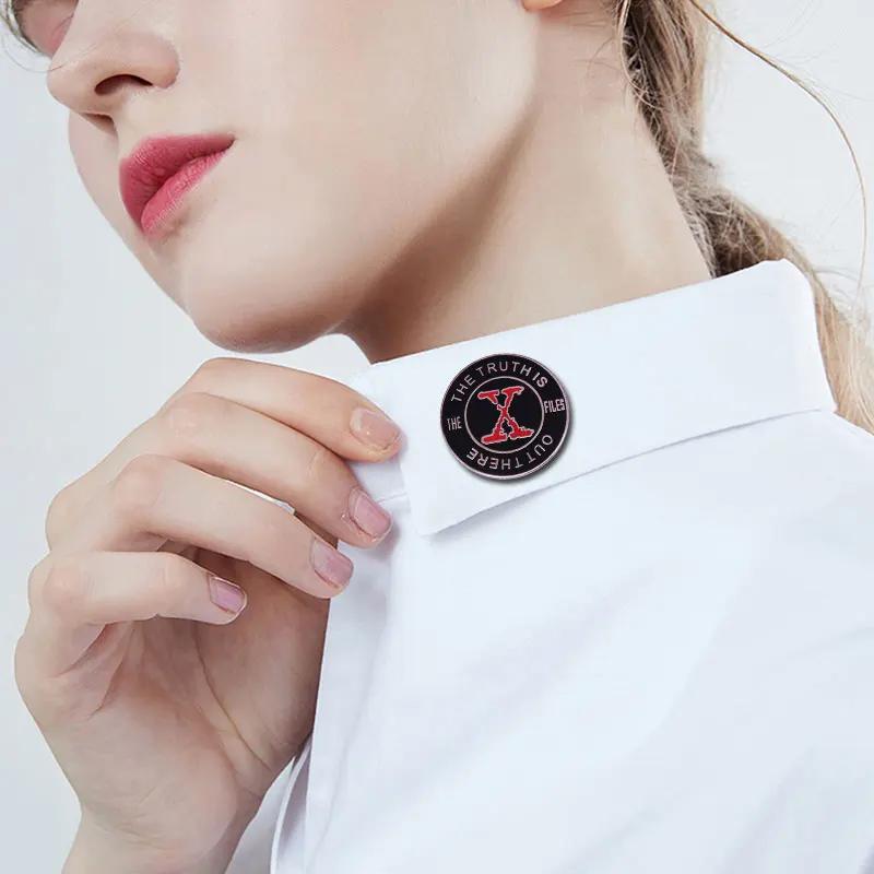 La vérité est là-bas X fichiers badge épingle en émail