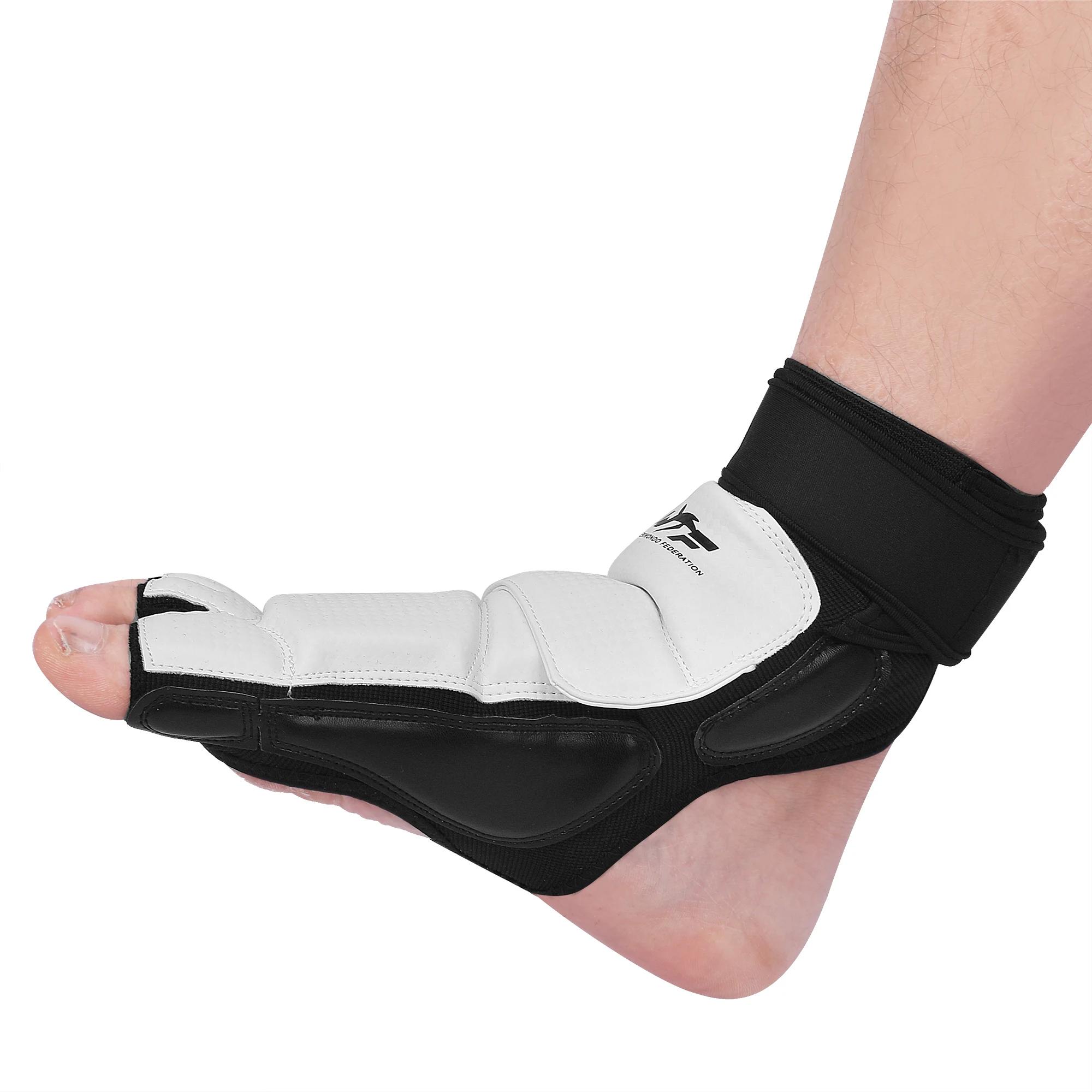 Protecteur pied taekwondo haute qualité KTA compétition officielle combat coups de pied