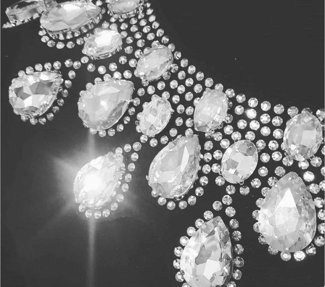 Toutes les tailles 24 couleurs Navette cristal verre Flatback coudre sur strass pierres montees arge