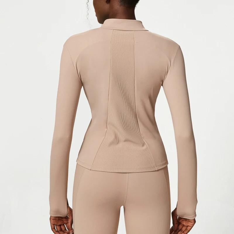 Chemise de sport femme ajustée manches longues avec trous pour pouces pour yoga et running