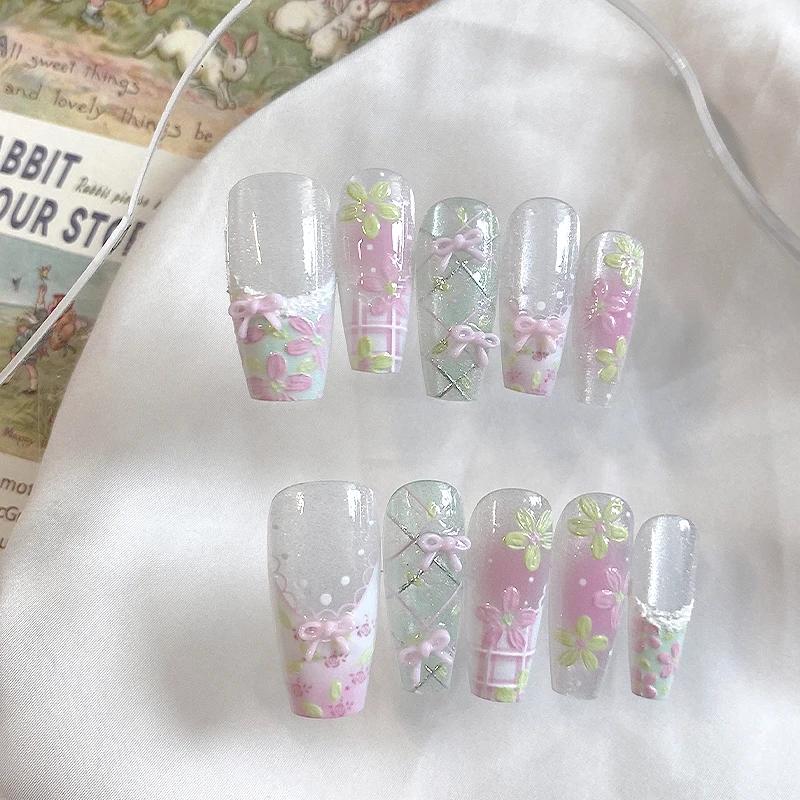 Nail art en forme de cercueil fait à la main, beaux faux ongles, nail art floral frais, adapté aux f