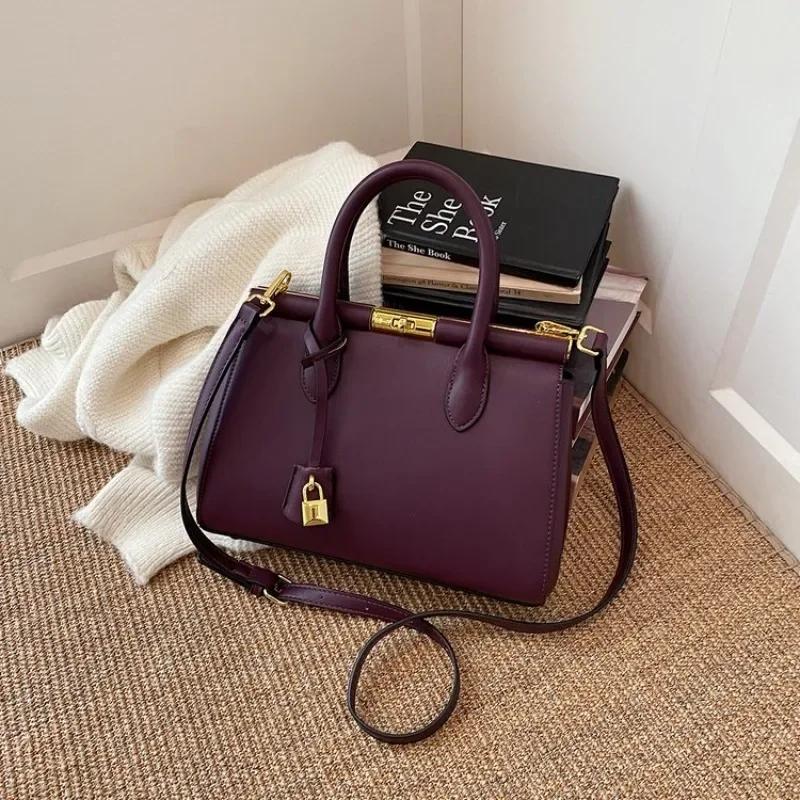 Sac à bandoulière élégant et spacieux pour femme – Collection Printemps 2026 – Sac à main à fermetur