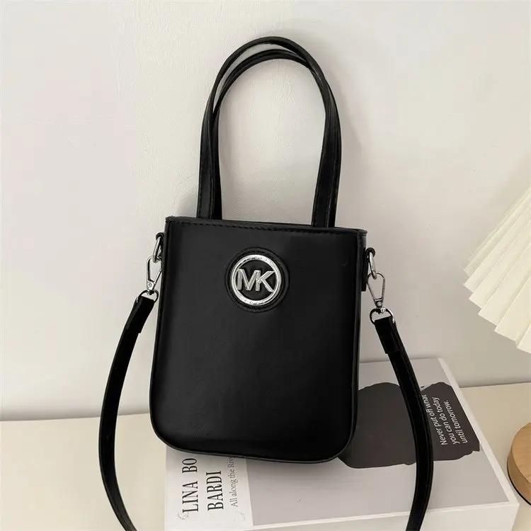 Sac à main de luxe monogrammé pour femme, nouvelle collection 2026, bandoulière color block, élégant