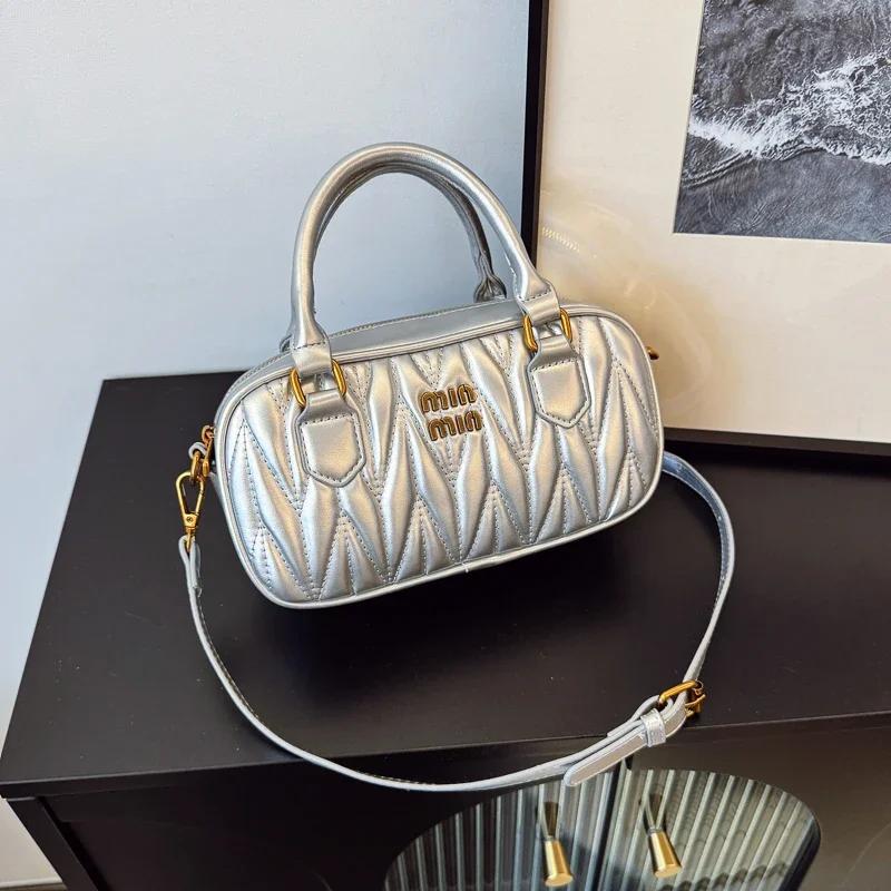 Sac à main élégant en cuir haut de gamme pour femmes, sac à main de créateur classique pour les traj