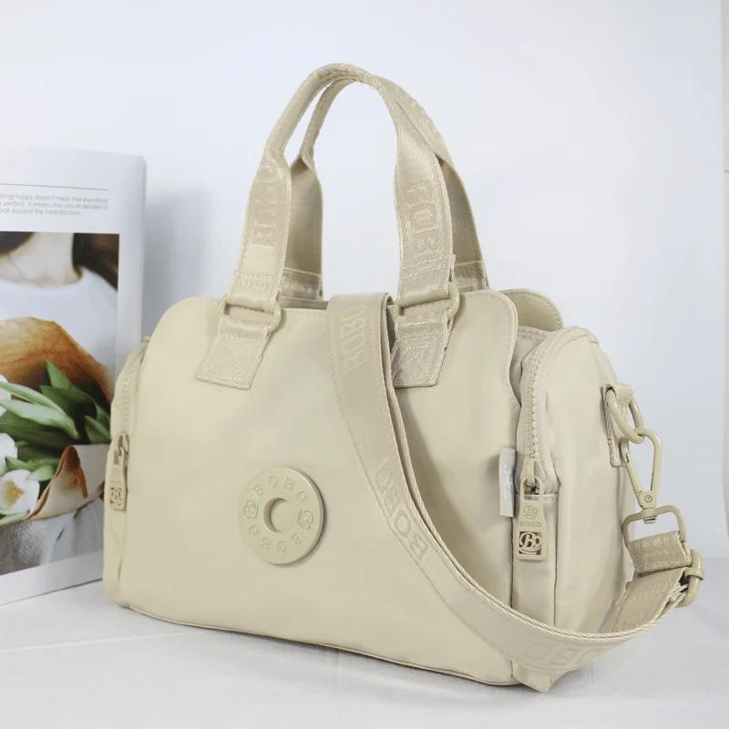 Sac à bandoulière pour femmes à la mode, sac à main, matériau en nylon lisse et durable, poche magné