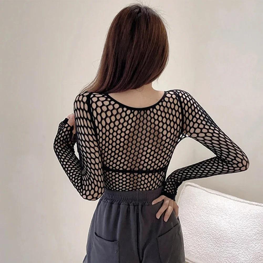 Femmes Sexy maille à manches longues résille hauts amusant mode Slim Fit hauts évider voir à travers