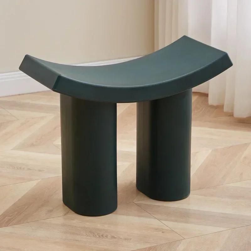Tabourets à langer en plastique pour salon, petit tabouret incurvé pour la maison, Table basse moder