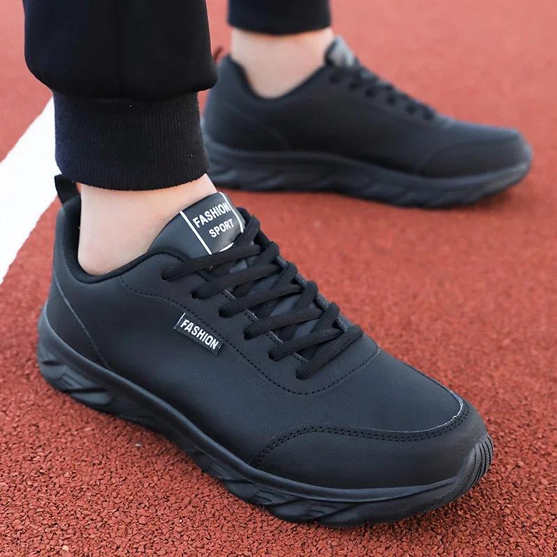 Chaussures de course légères larges en cuir noir pour homme - Baskets plates confort décontracté