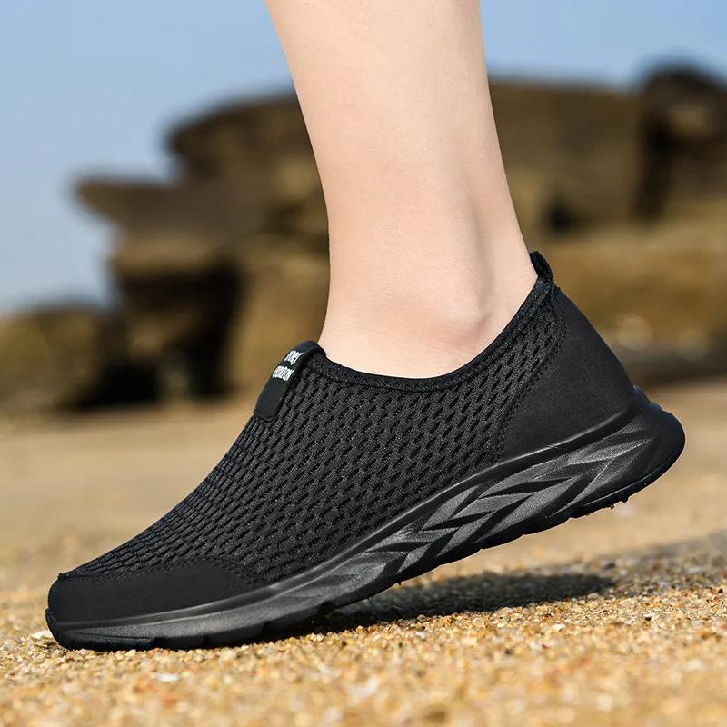 Chaussures de course respirantes homme baskets sport maille enfiler grande taille 48 été bon marché
