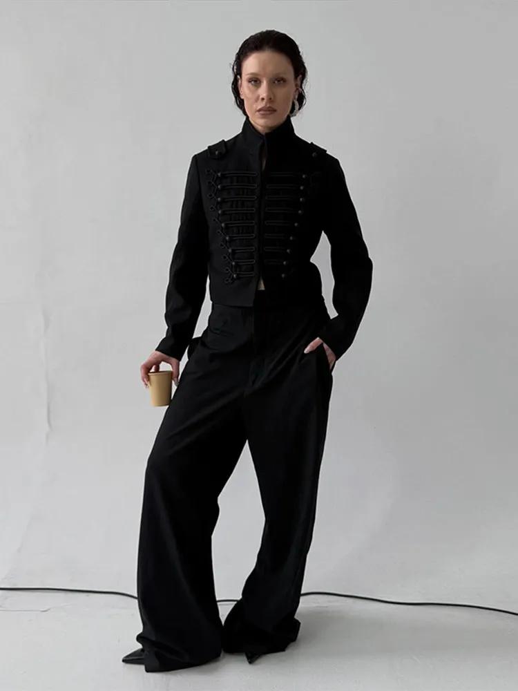 Nouvelle Veste Courte Femme Printemps 2026 Noire à Col Montant Manches Longues Boutons Tressés Coupe