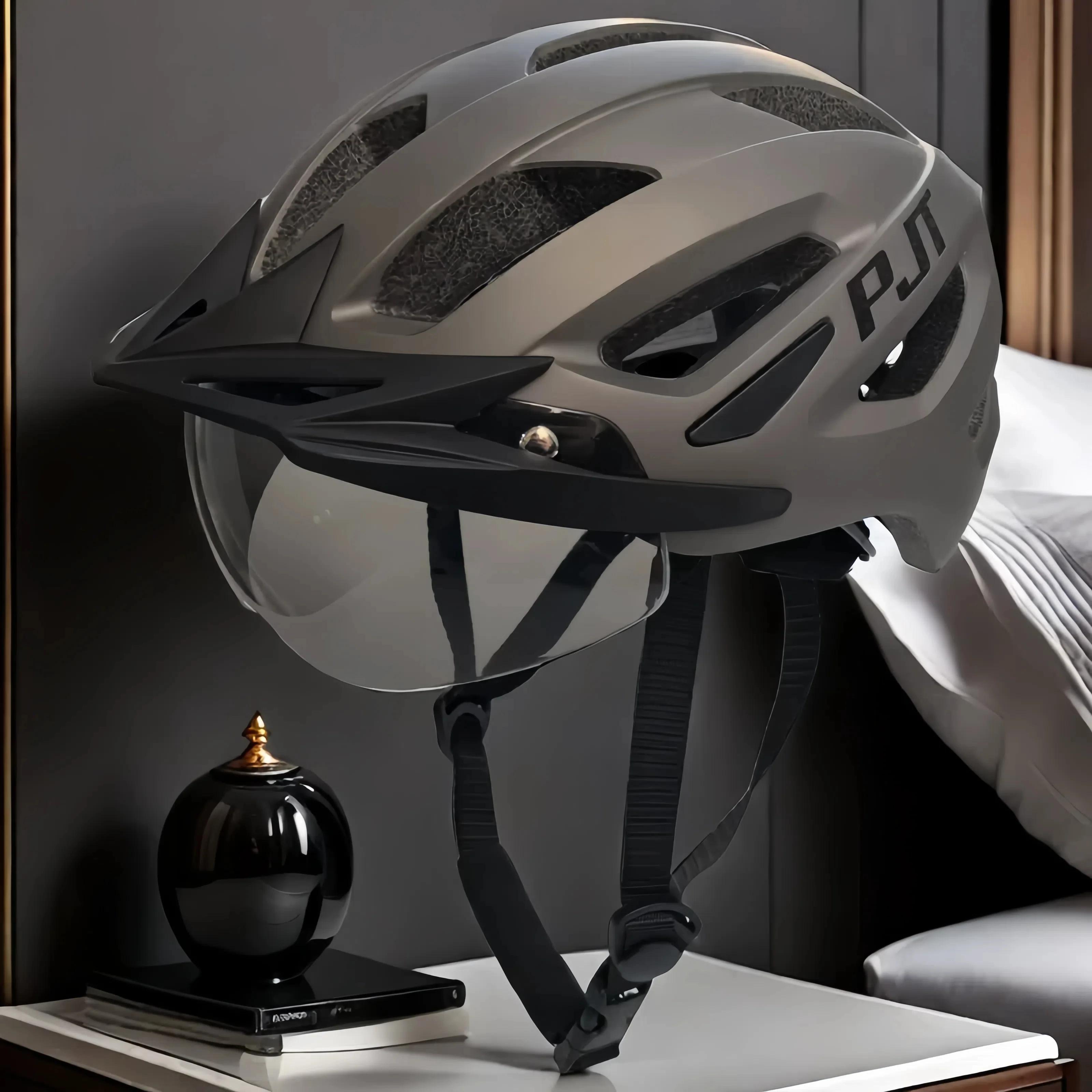 PJT nouveau casque de vélo LED avec lunettes de soleil et pare-soleil Rechargeable hommes casque de
