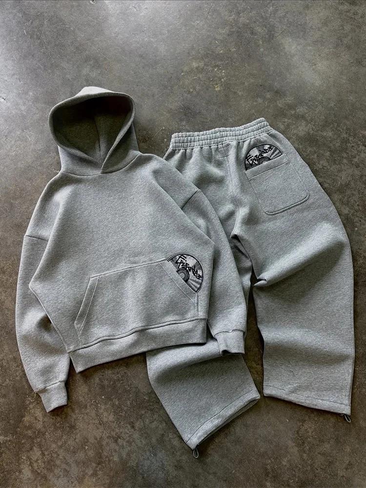 Ensemble Sportif Homme Tendance 2026 : Sweat à Capuche Brodé Y2K Harajuku et Pantalon de Survêtement