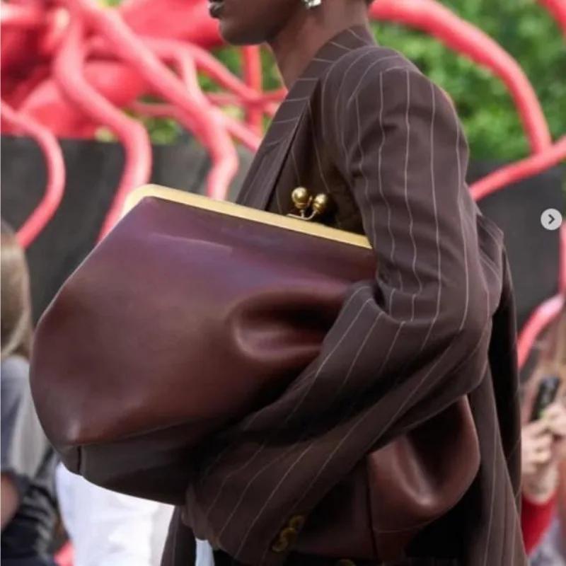 Grands sacs à main à clip pour femmes, marques célèbres, styles de podium, cadre à fermoir à pressio
