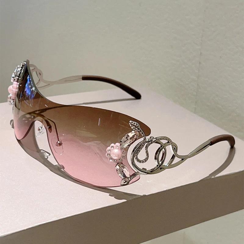 KAMMPT – lunettes de soleil Y2k sans bords avec strass pour femmes, monobloc, décoration extérieure,