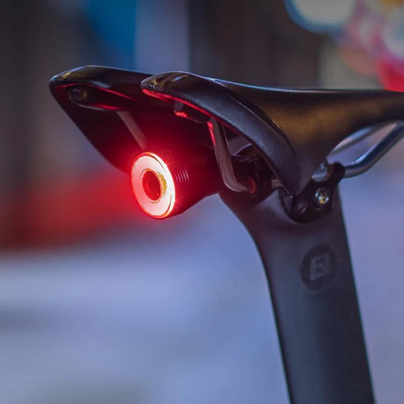 ROCKBROS Q5 feu arrière de vélo feu arrière LED IPx6 étanche USB Charge détection de frein automatiq