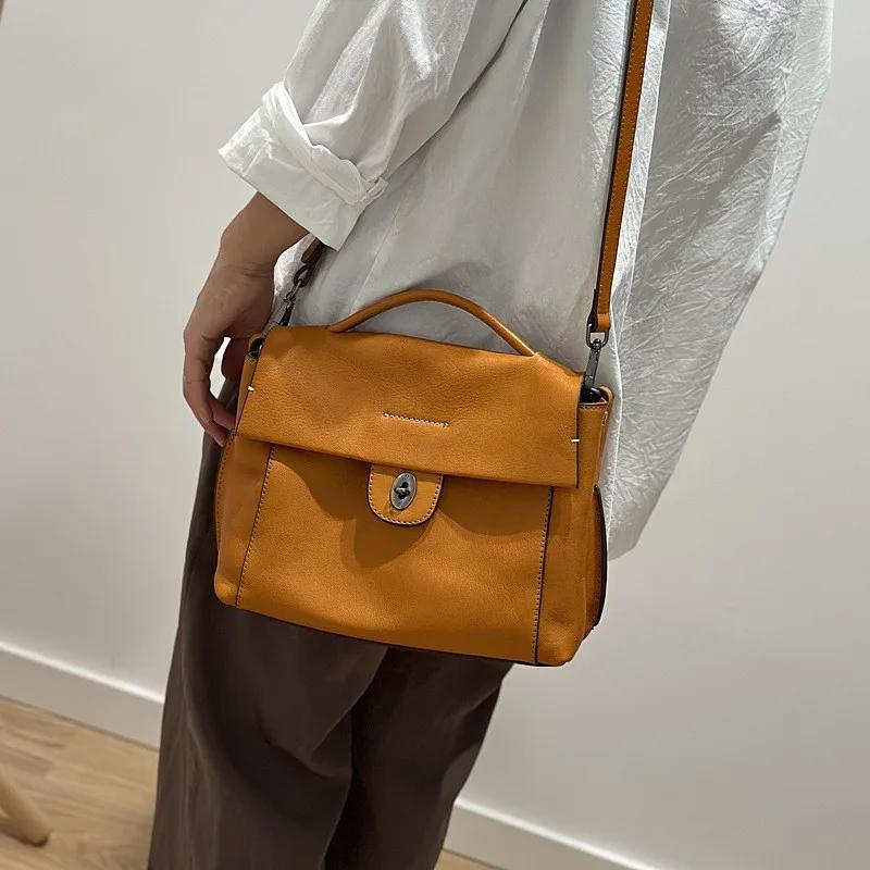 Sac à main femme Johnature 2026 Automne Nouveau, fait main, rétro, en cuir véritable, polyvalent, en
