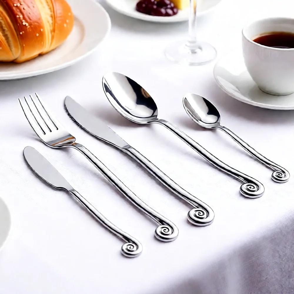 Couverts impressionnants, Design créatif célèbre, poignée d'escargot, service de vaisselle, processu