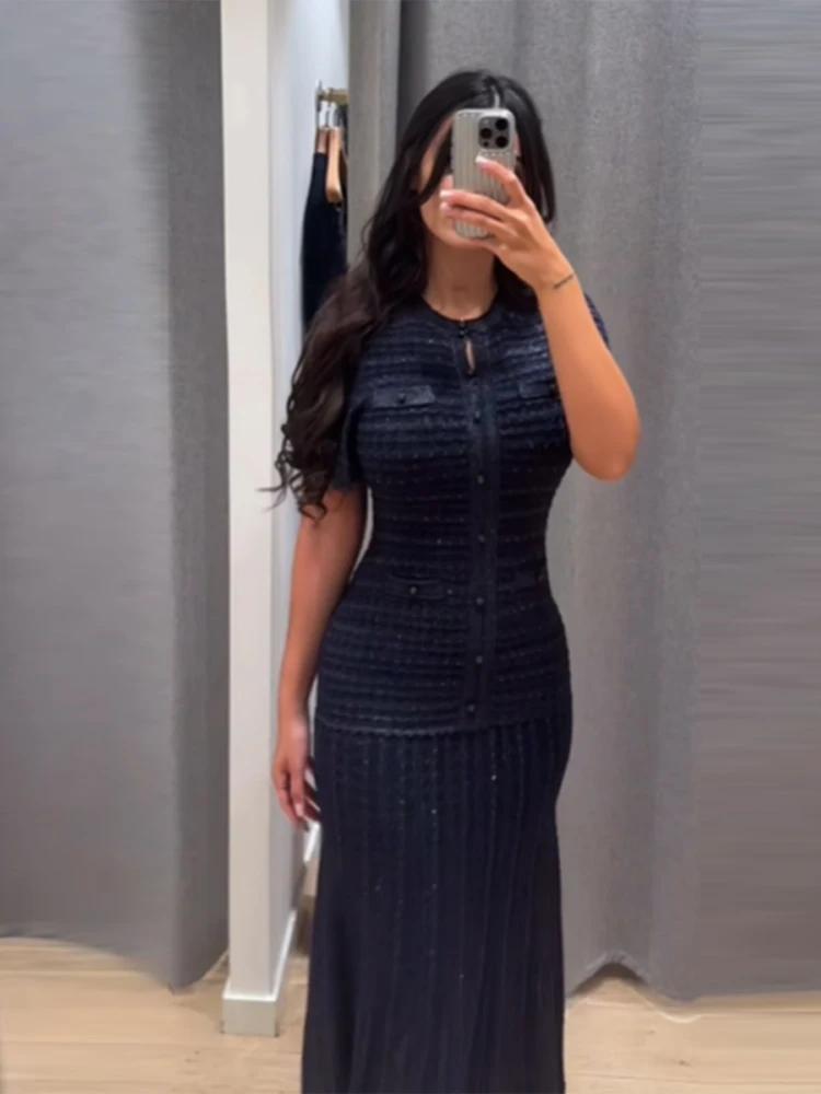 Robe longue moulante chic pour femme, style vintage texturé, coupe trapèze, manches courtes, boutonn