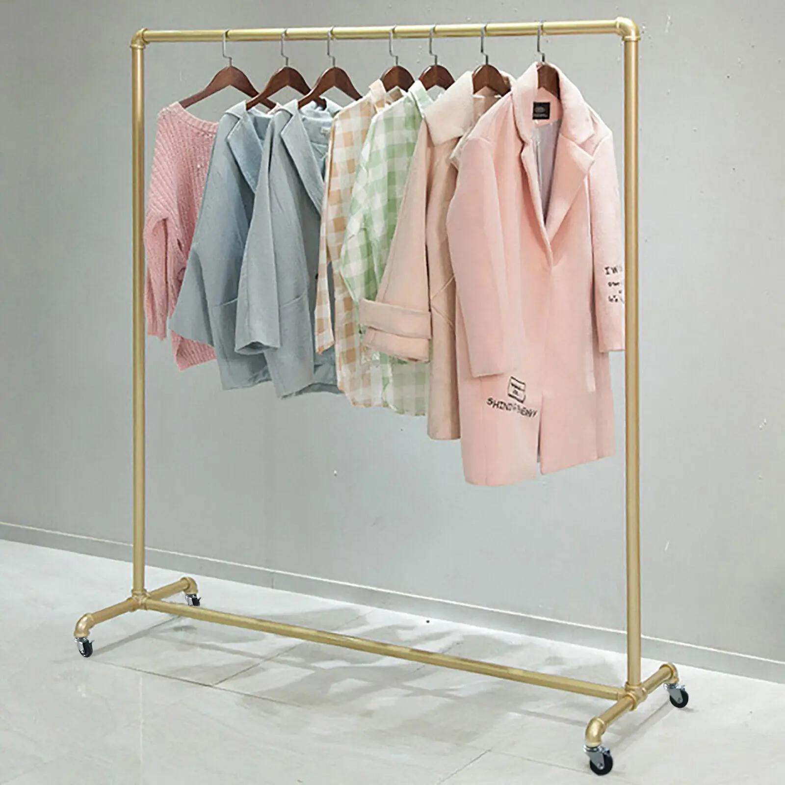 Porte-vêtements vintage en tuyau industriel, supports à vêtements dorés avec roues, T1, 47x63 po