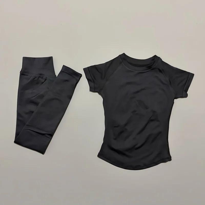 Ensemble de sport 2 pièces pour femme, haut de yoga et fitness côtelé à taille basse, ensemble court