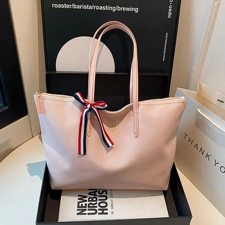 Sac à langer élégant pour femmes : grand sac fourre-tout en cuir simple, sac messager vintage tendan