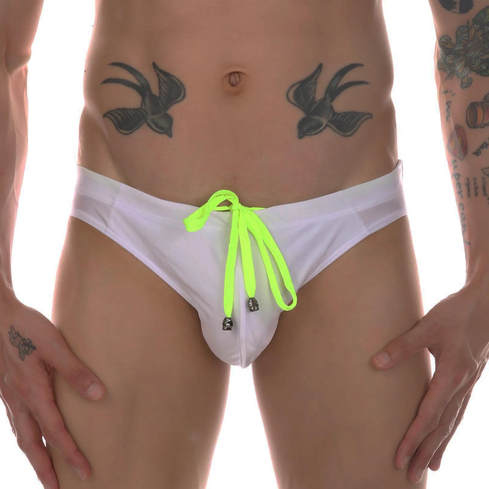 Maillot de bain homme : bikini sexy, slip de plage pour surf et sports aquatiques