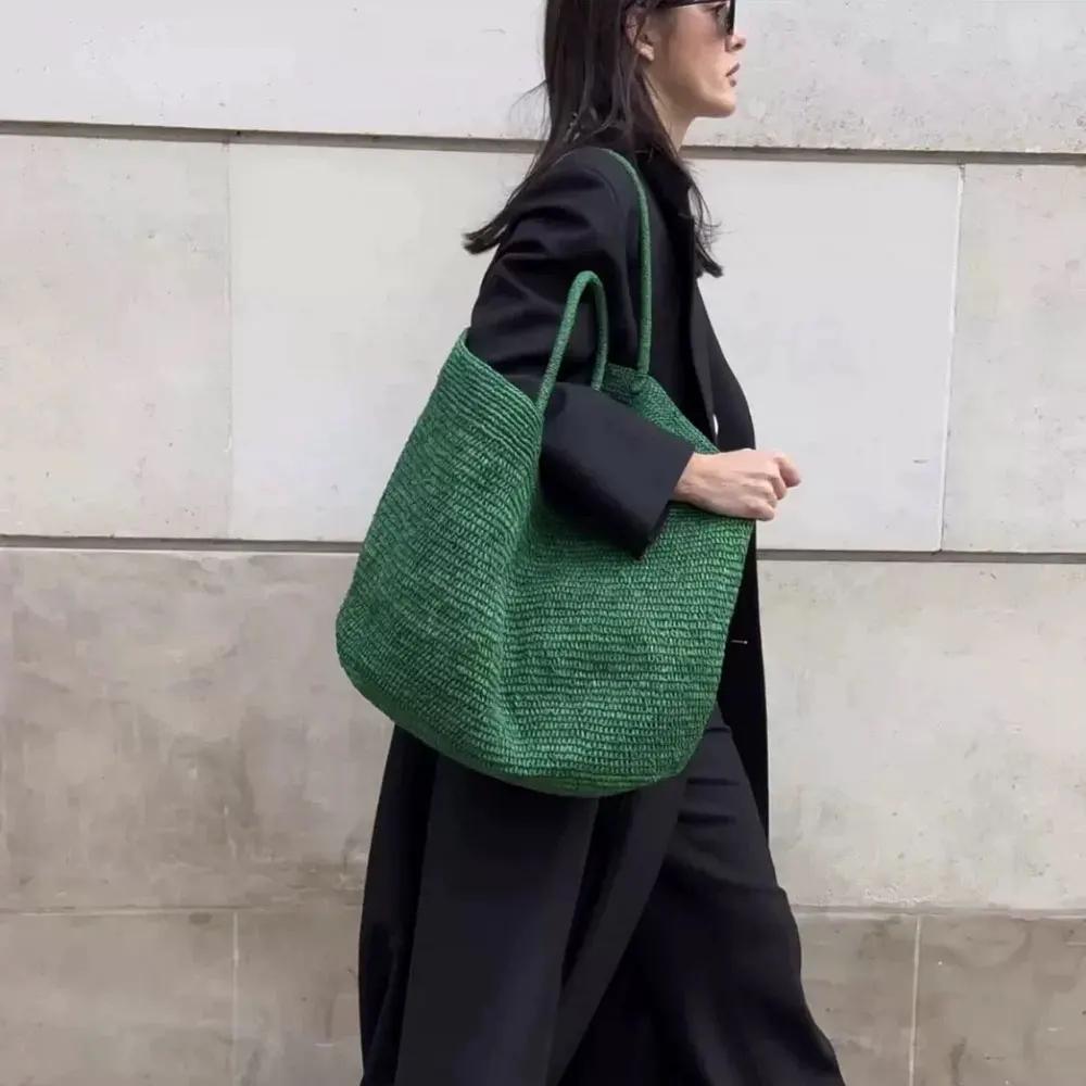 Nouveau sac à bandoulière en raphia grande capacité pour l'été, sac à main en herbe naturelle tressé