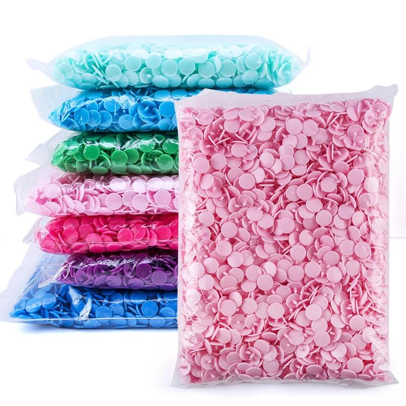 Boutons pression T5 en plastique pour vêtements, bricolage, attaches à pression utilisées pour les c