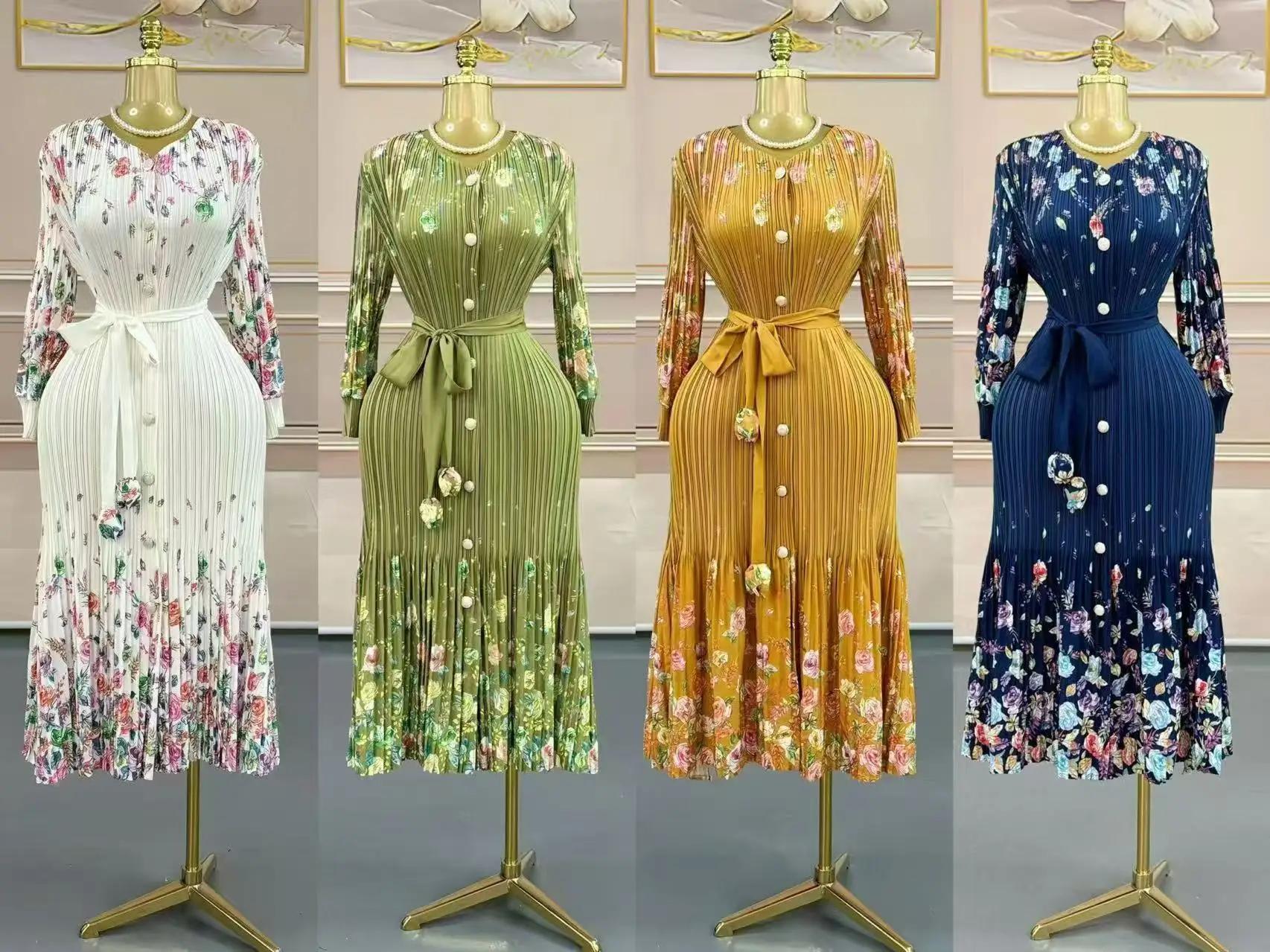 Miyake – robe imprimée à boutons, tempérament, ample, coupe cintrée, longueur moyenne, vêtements pou