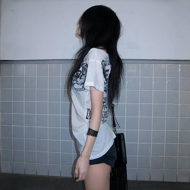 Karrram japonais Y2k lettre impression T-shirt Trashy 2000s Style tatouage T-shirt Vintage Harajuku