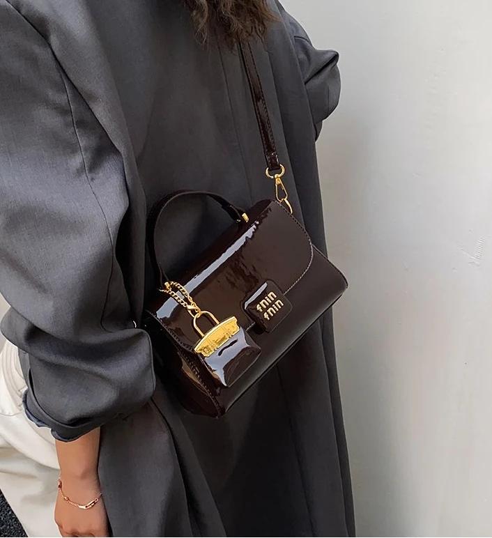 Sac bandoulière chic et tendance pour femme, sac messager texturé de créateur, sac fourre-tout minim