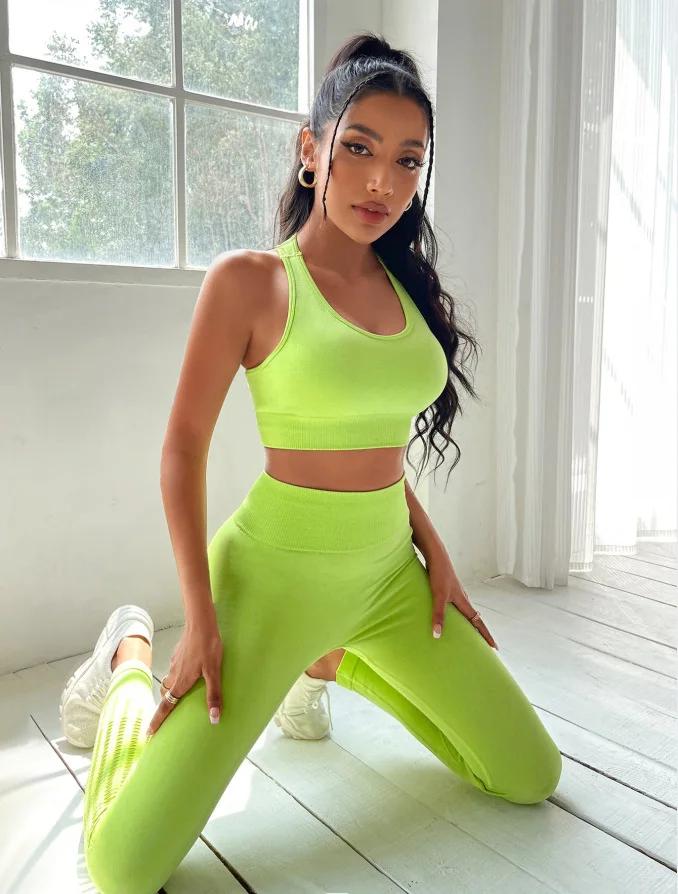 Ensemble de sport sans couture pour femmes - Tenue de yoga et fitness pour l'entraînement quotidien