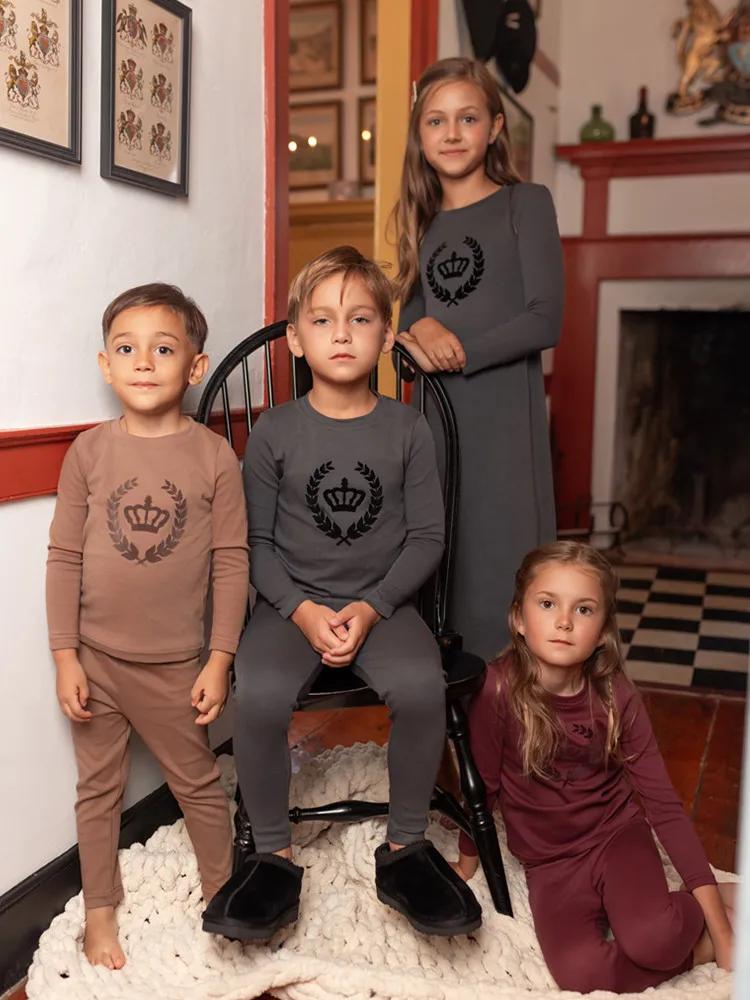 AP 2025 AW Royal velours couronne coton pj enfants mode famille correspondant vêtements enfants garç