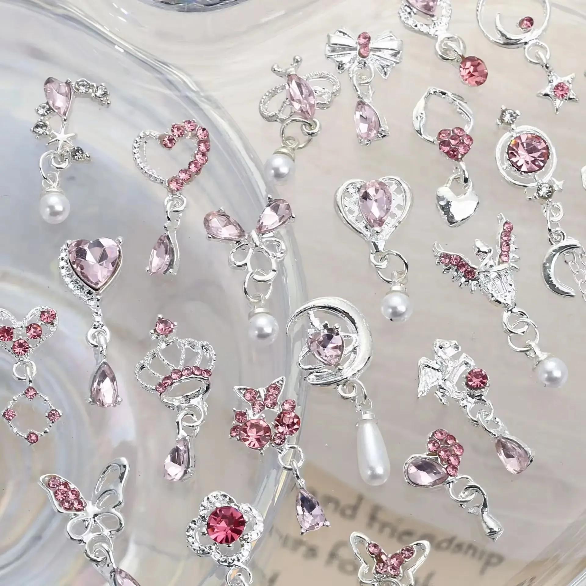 10 pièces Super Flash papillon amour pendentif ongles accessoires Nail Art Luxu alliage rose diamant