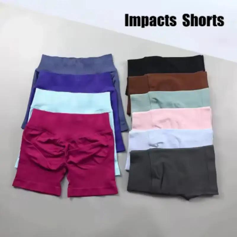 Ensemble de shorts Impact pour l'entraînement, comprenant un haut dos nu et des shorts froncés, vête