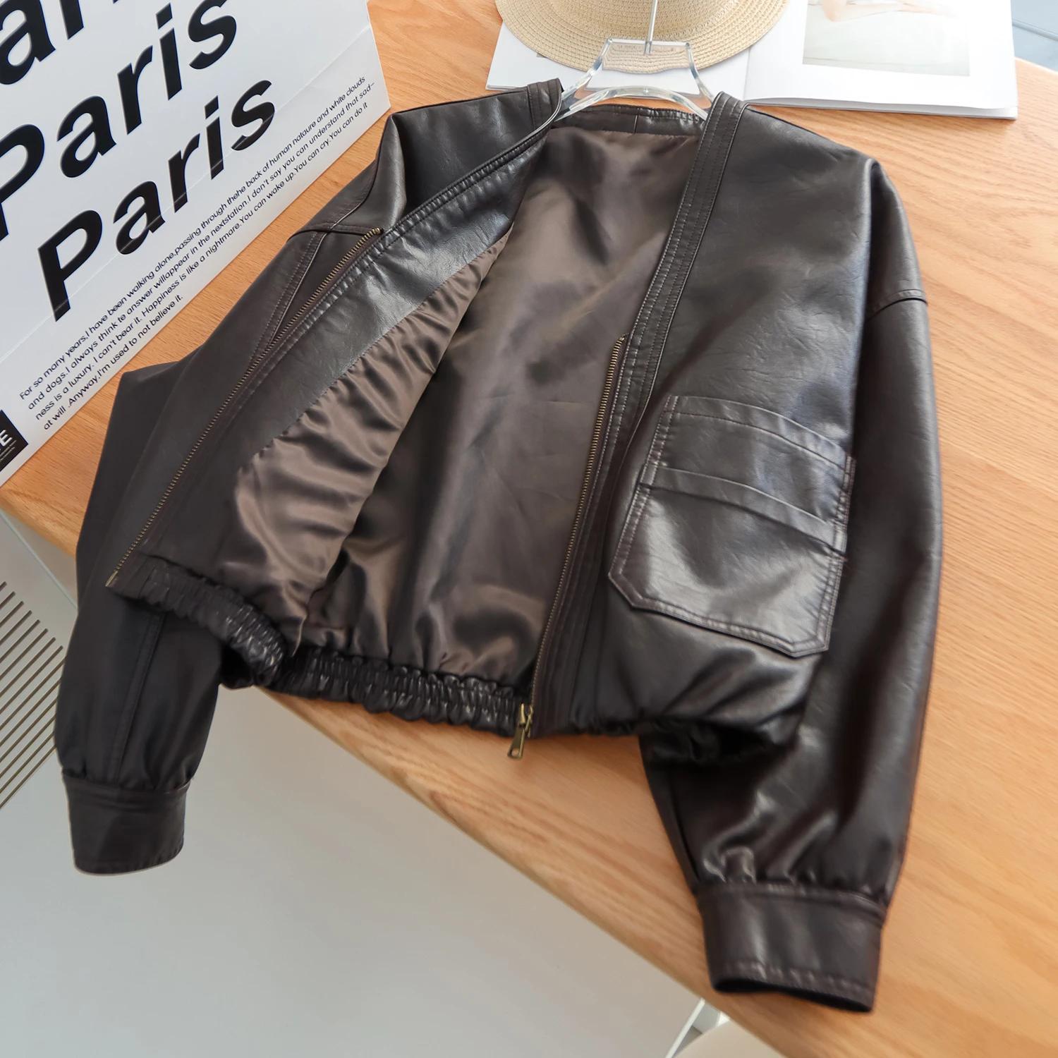 Blouson bomber en cuir PU pour femme — Veste zippée à col en V en similicuir avec ourlet élastique