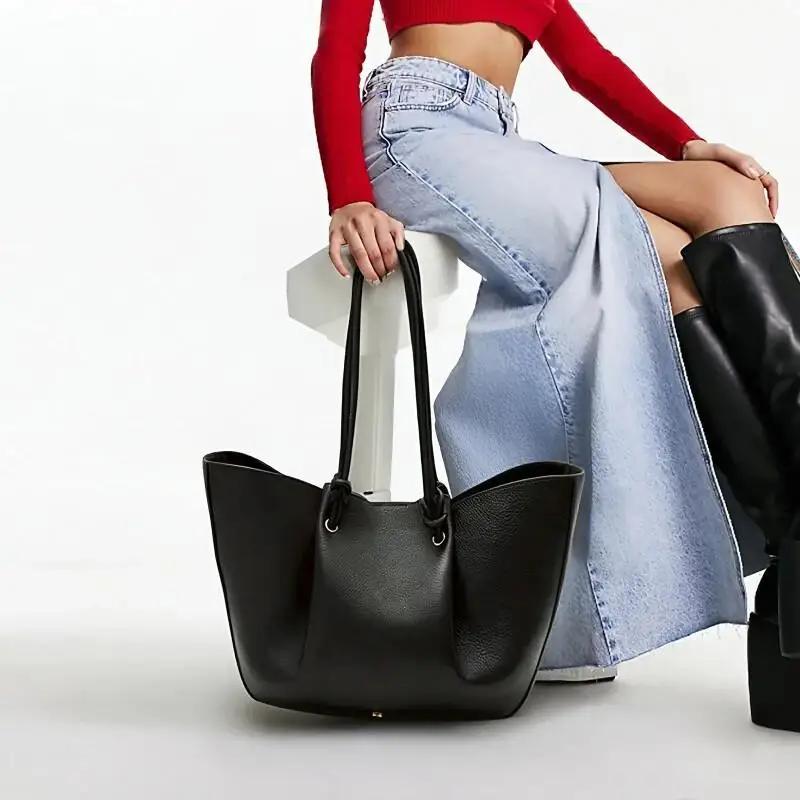 Sac fourre-tout pour femme PG, couleur unie, cuir souple, style extrêmement simple, sensation de dét