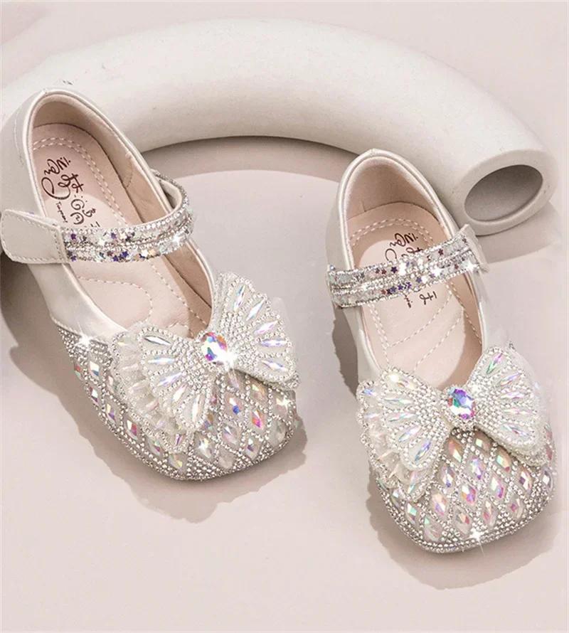 Doux bébé filles printemps/été populaire cristal mignon arc plat brillant défilé princesse chaussure