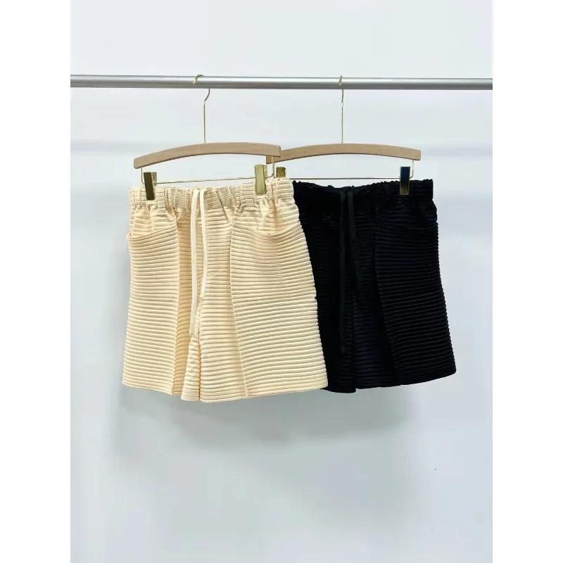 Miyake short plissé hommes 2025 printemps été nouveau short pliable décontracté personnalisé horizon