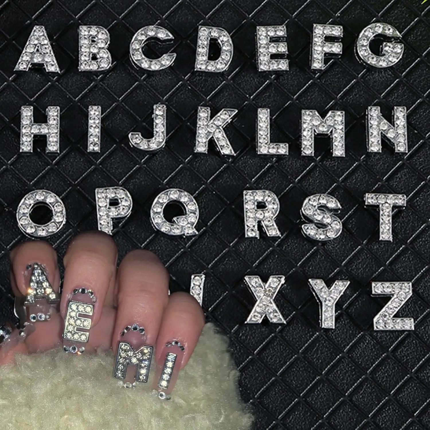 26 pièces A-Z 26 lettres bijoux à bricoler soi-même faisant des décorations d'ongles en alliage d'ar