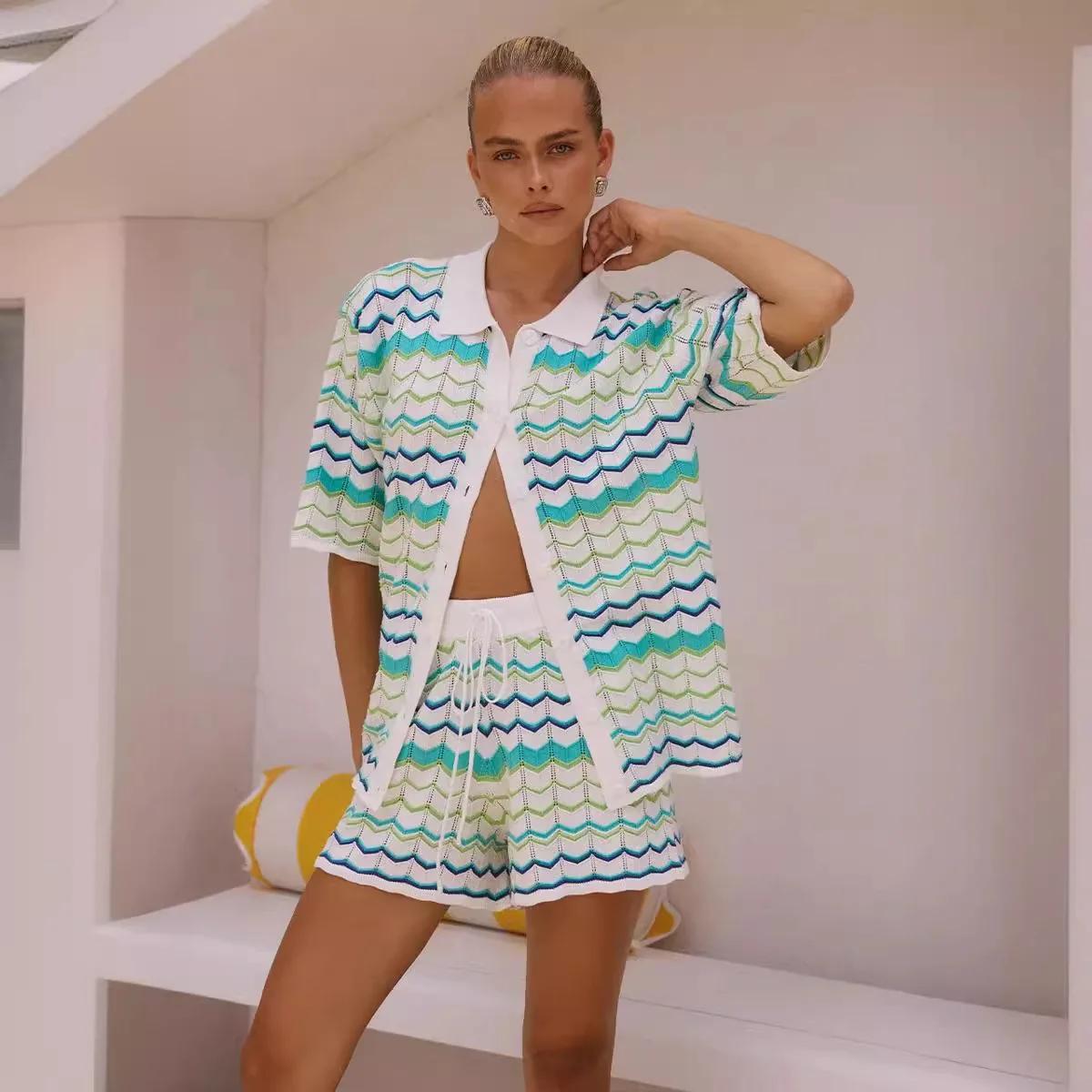 Ensemble tricoté rayé color block pour femme 2026, cardigan ouvert, haut à manches courtes et short,