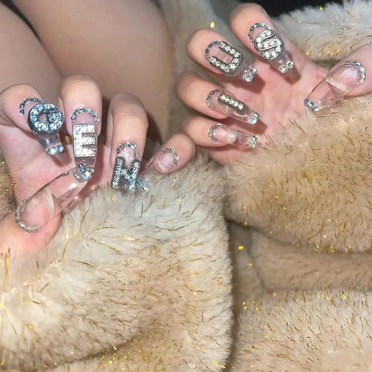 26 pièces A-Z 26 lettres bijoux à bricoler soi-même faisant des décorations d'ongles en alliage d'ar