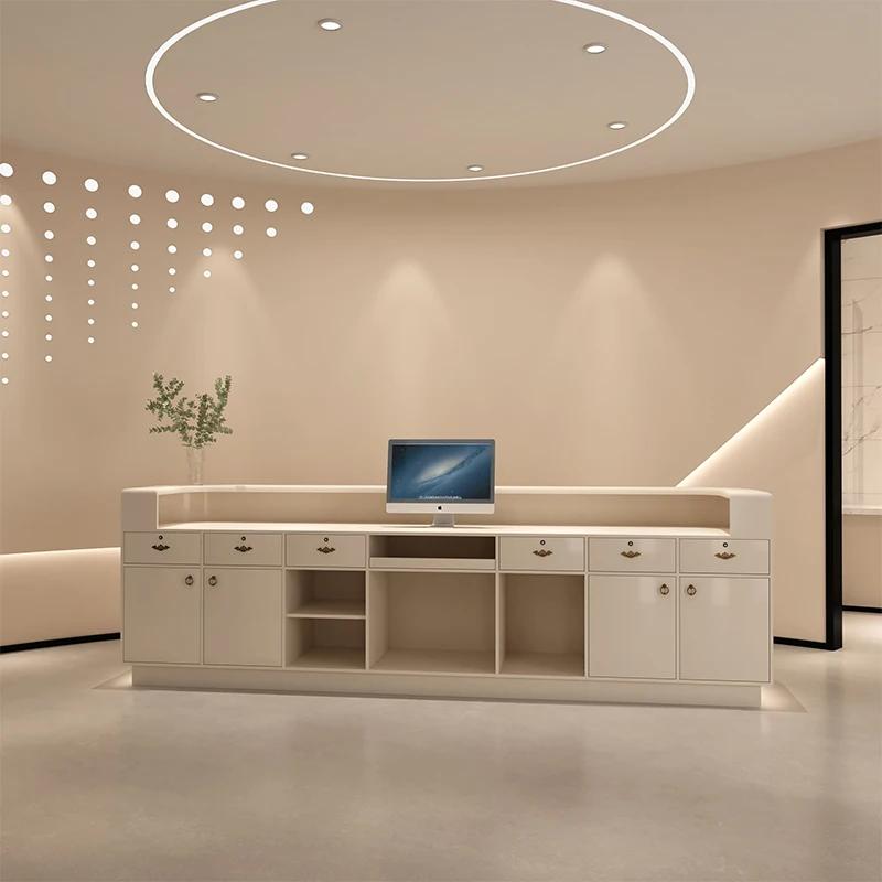 Salon de beauté simple crème vent paiement page beauté médicale clinique dentaire bar table magasin