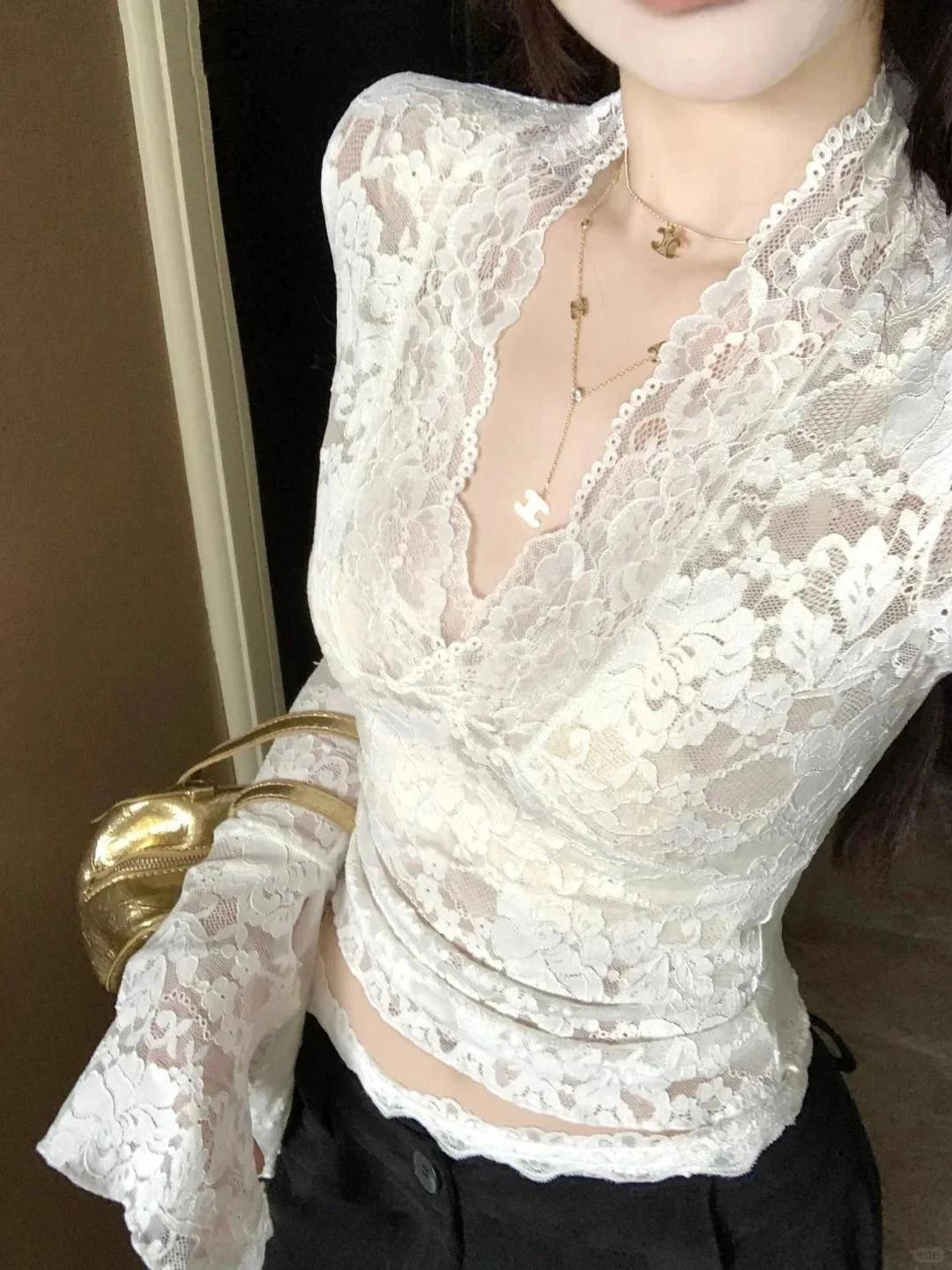 Sexy col en v transparent T-Shirts mode femmes Flare à manches longues printemps dentelle mince pull