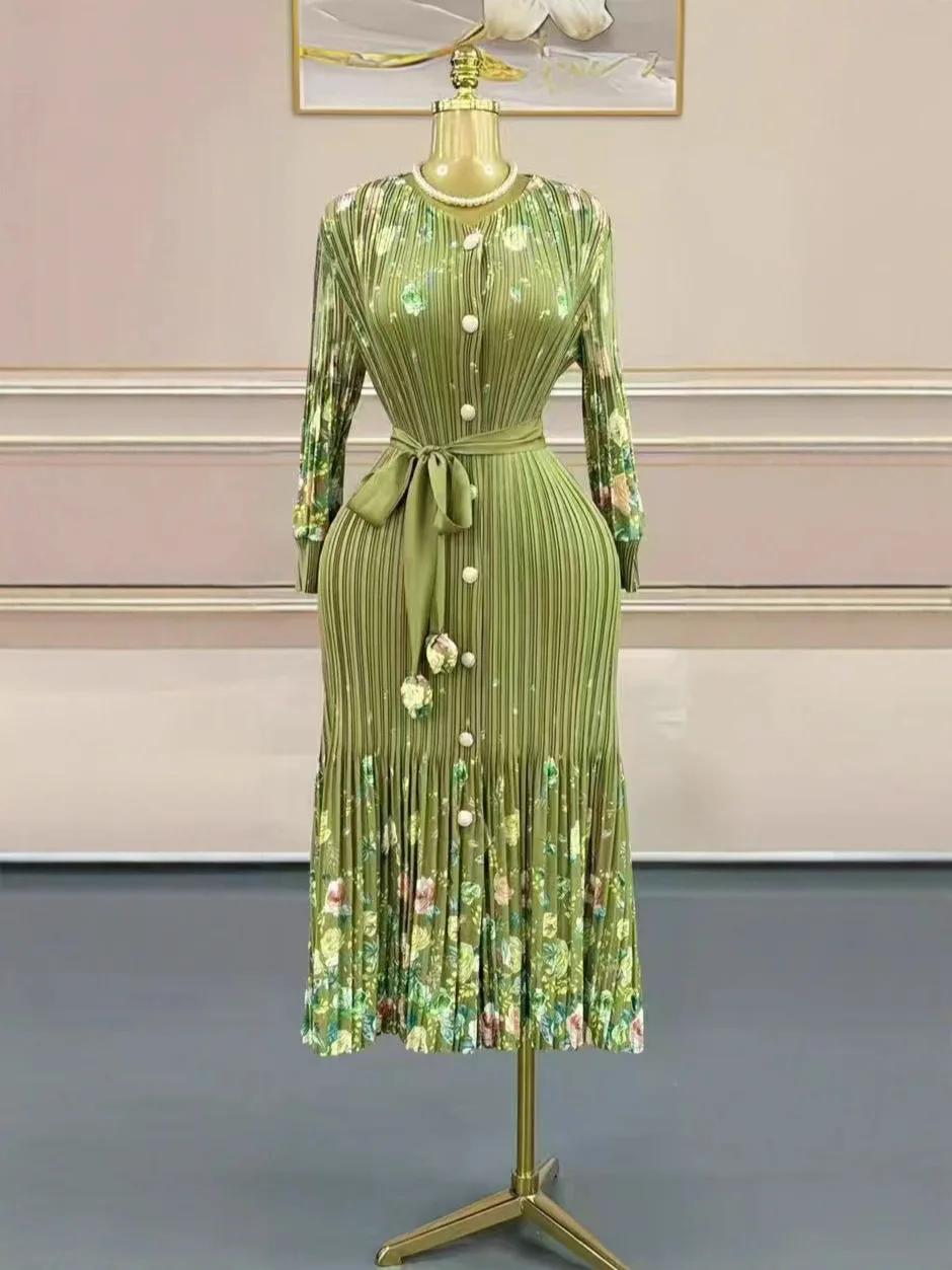 Miyake – robe imprimée à boutons, tempérament, ample, coupe cintrée, longueur moyenne, vêtements pou