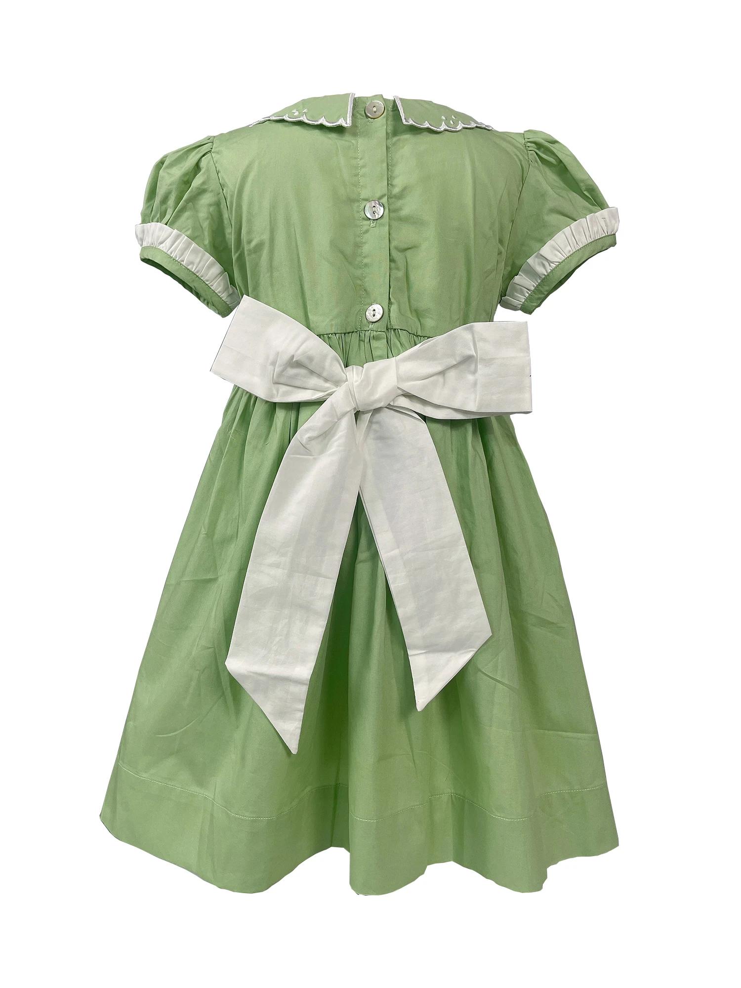 Robe à smocks faite à la main avec broderie, vêtements d'été en coton vert, vêtements de performance