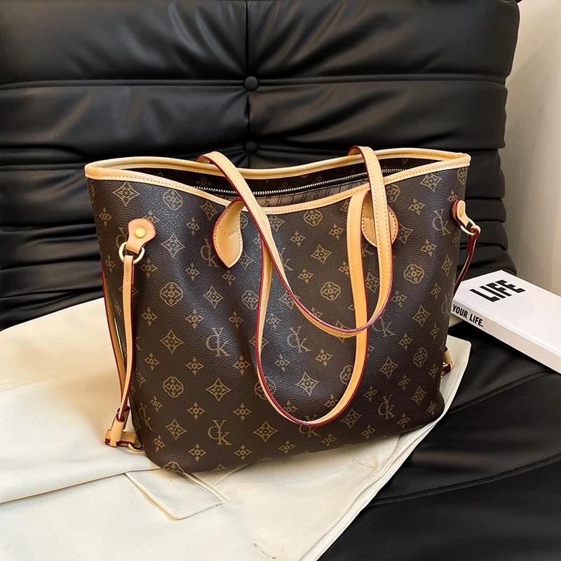 Sac à langer grande capacité attrayant pour femme, sac à dos polyvalent, élégant, chic et intemporel